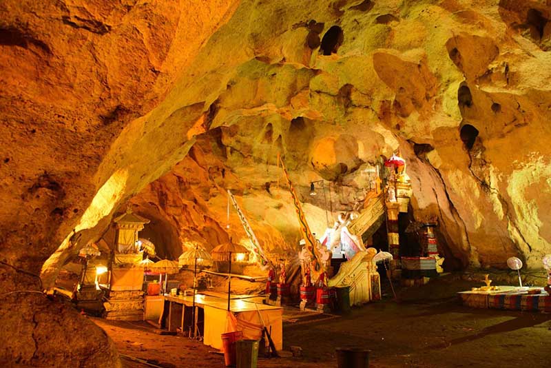 Cave Temple Nusa Penida