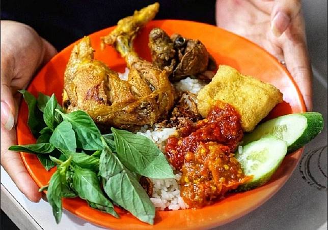 Nasi Campur Nusa Penida